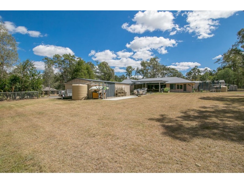 28 Cabernet Crescent, Pine Mountain QLD 4306