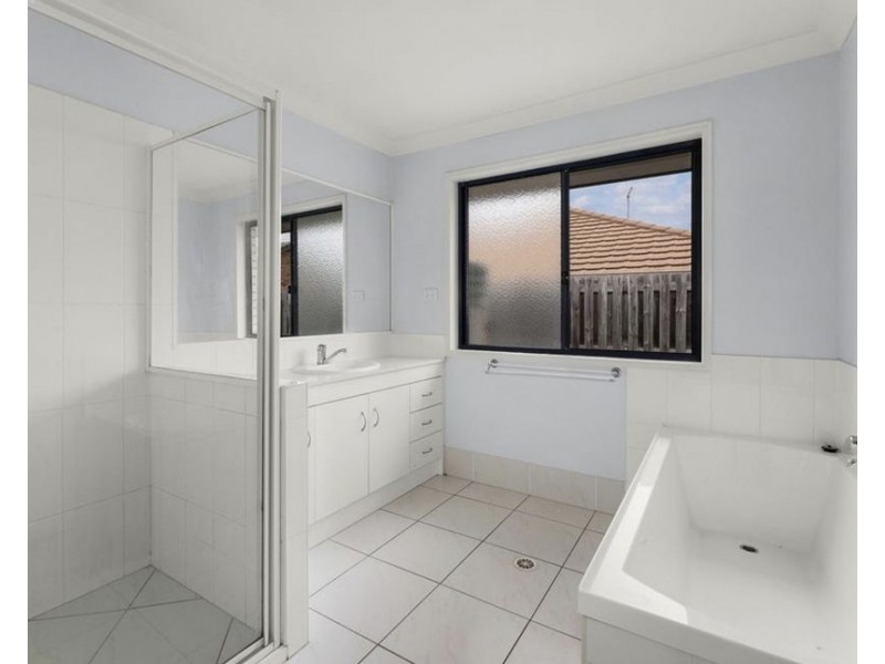 12 Julia Street, Brassall QLD 4305