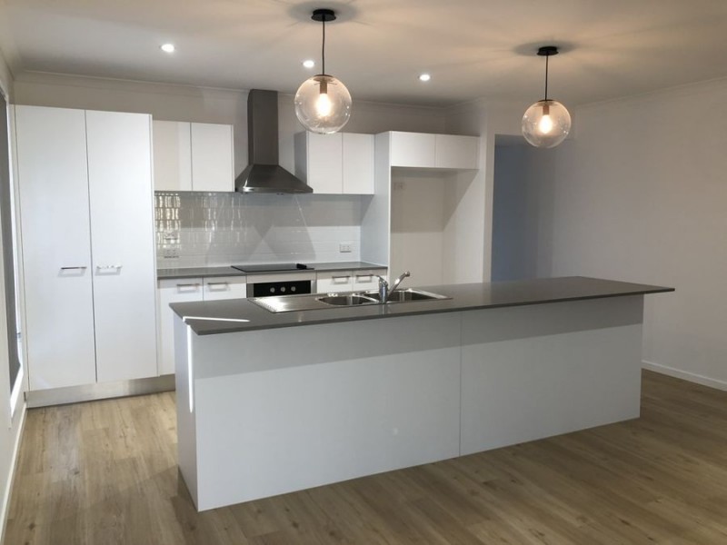 12 Morrow St, Collingwood Park QLD 4301