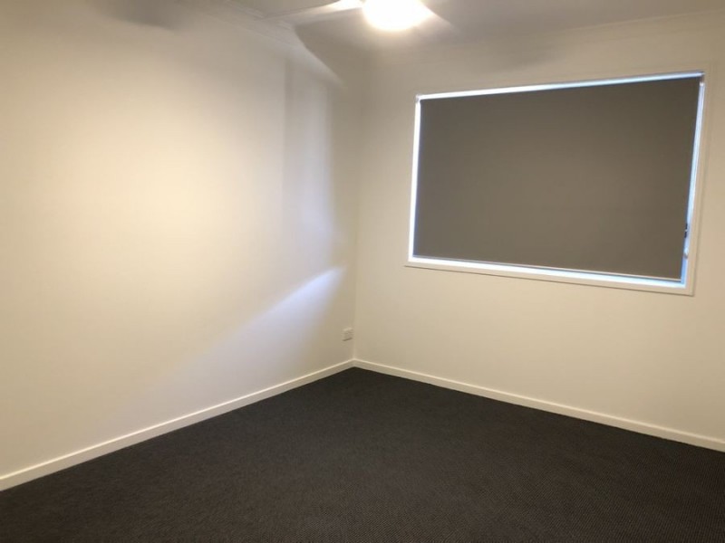 12 Morrow St, Collingwood Park QLD 4301