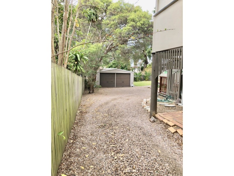 6 Cintra St, Eastern Heights QLD 4305