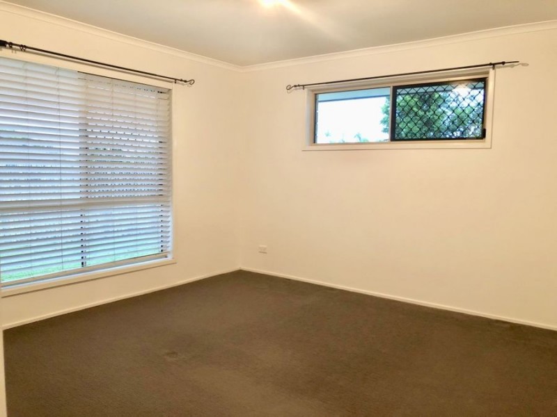 3 Glengarry Lane, Raceview QLD 4305