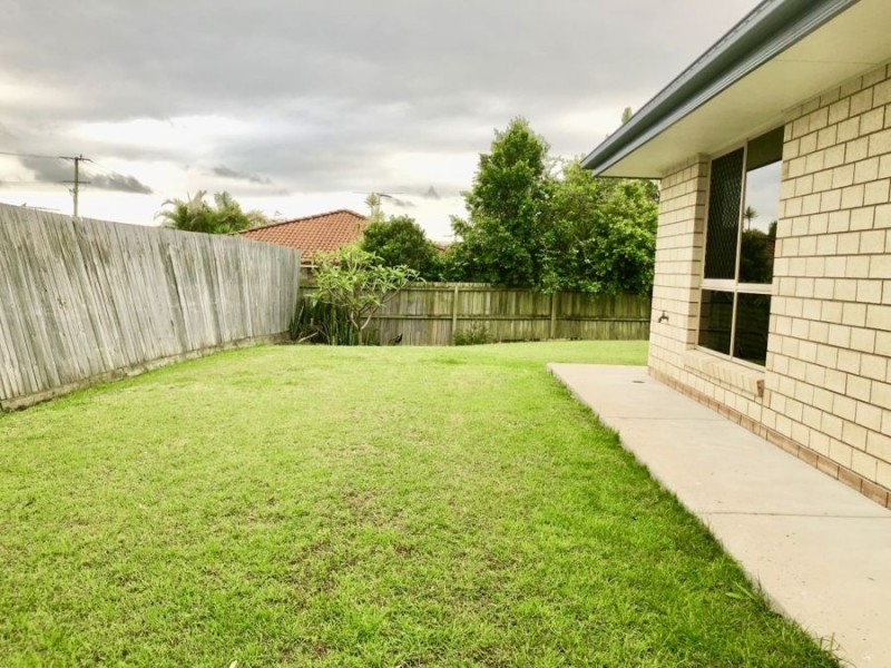 3 Glengarry Lane, Raceview QLD 4305