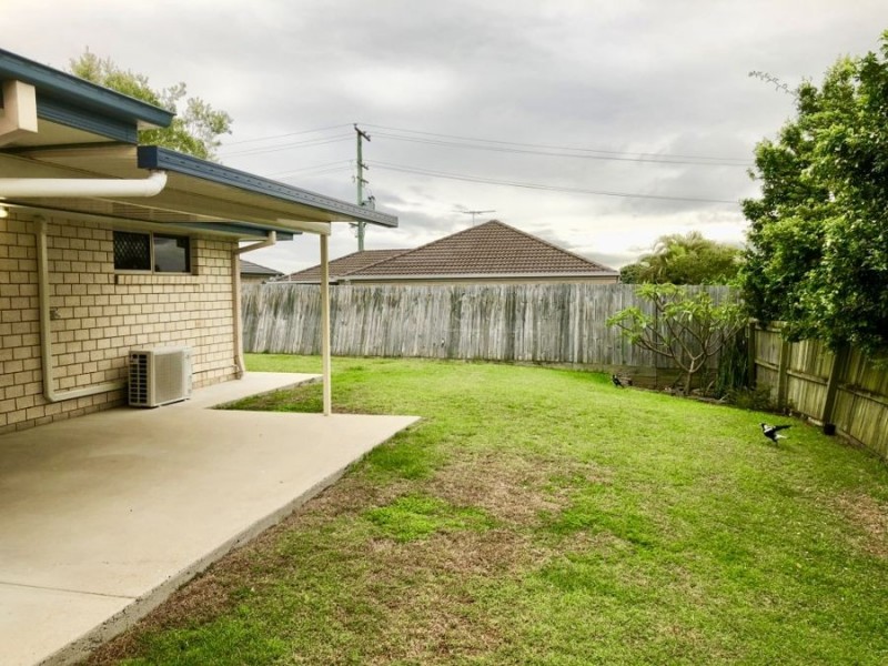 3 Glengarry Lane, Raceview QLD 4305