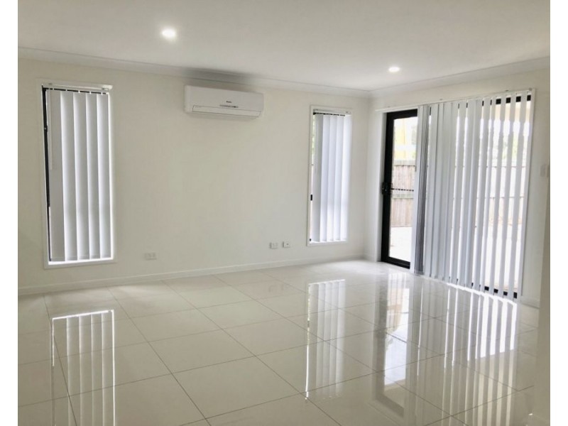 1/12 Cahill Crs, Collingwood Park QLD 4301