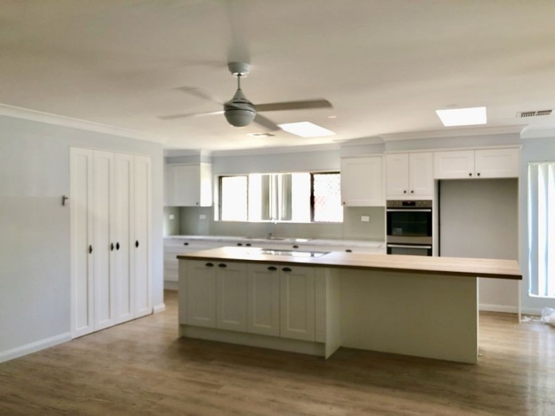 68 College Rd, Karana Downs QLD 4306