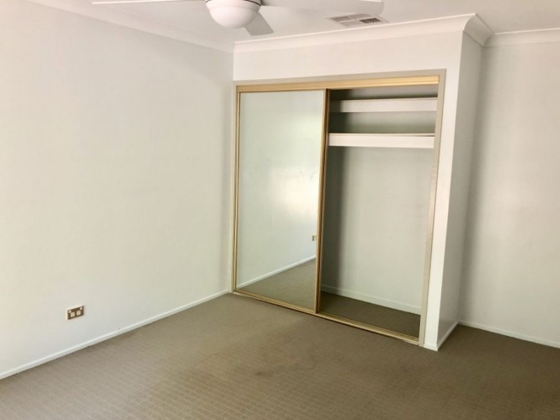 68 College Rd, Karana Downs QLD 4306
