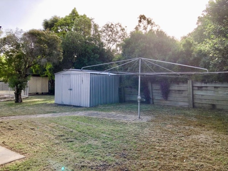 68 College Rd, Karana Downs QLD 4306