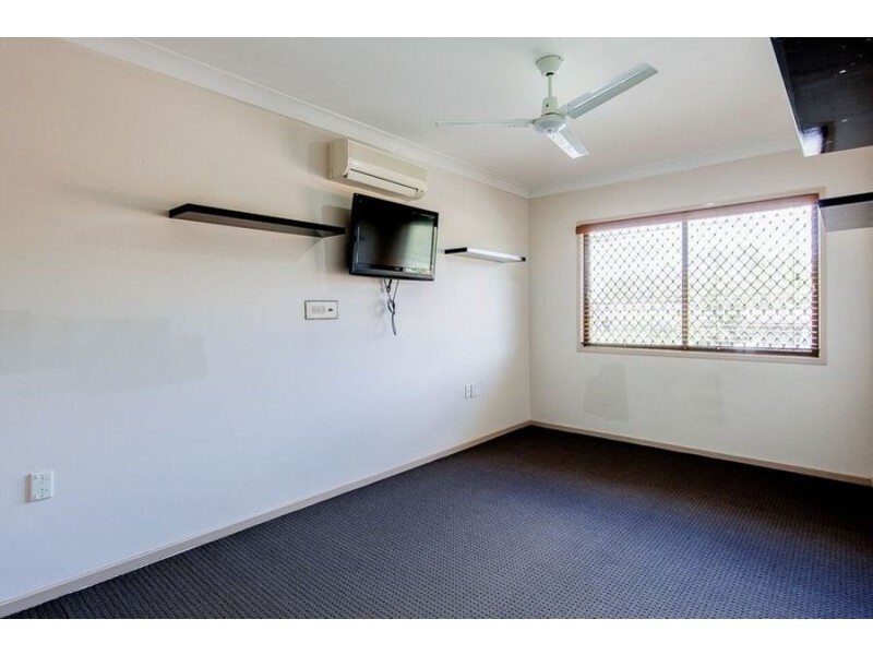 39 Sunshine Crescent, Brassall QLD 4305