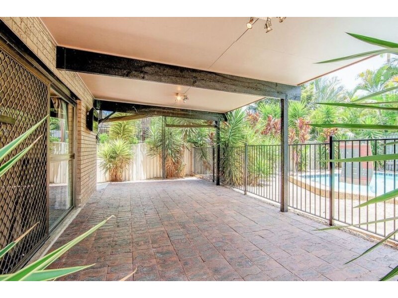 39 Sunshine Crescent, Brassall QLD 4305