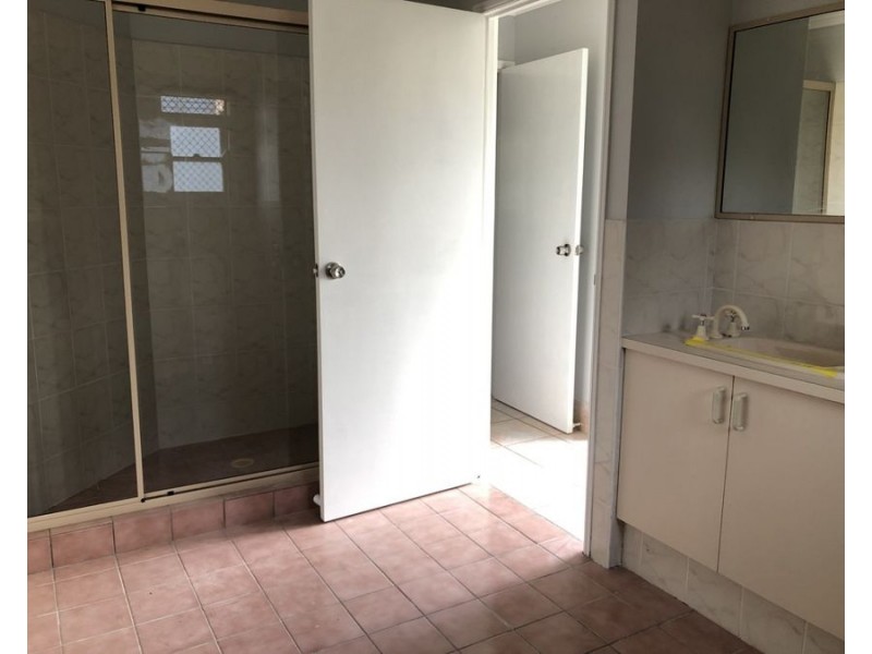 152 Chermside Road, Basin Pocket QLD 4305