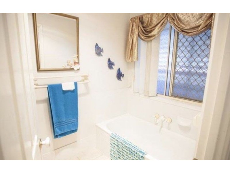 29 Highmead Drive, Brassall QLD 4305