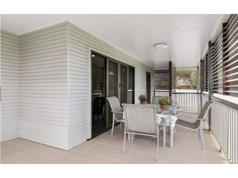 42 Queen st, Goodna QLD 4300