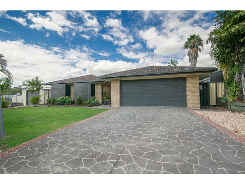 2 Sandhurst Place, Brassall QLD 4305