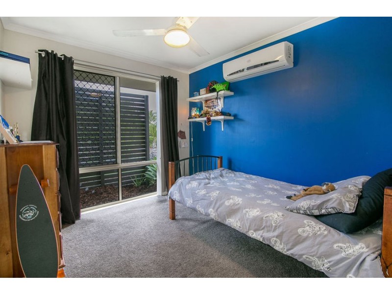 2 Sandhurst Place, Brassall QLD 4305