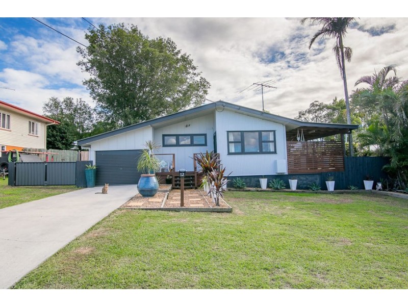 12 Edwards Street, Eastern Heights QLD 4305