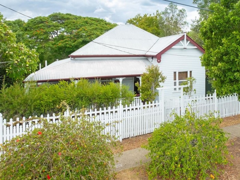 48 Pine Mountain Rd, North Ipswich QLD 4305