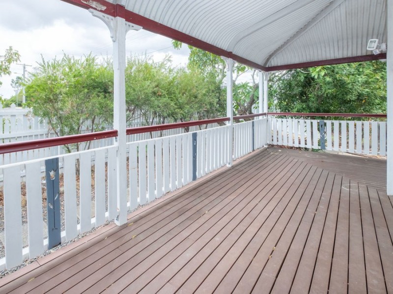 48 Pine Mountain Rd, North Ipswich QLD 4305