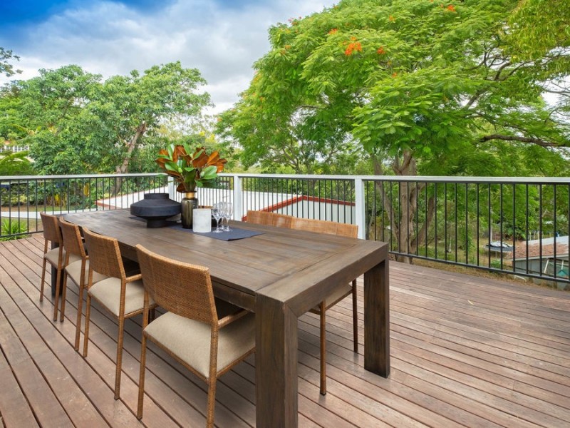 48 Pine Mountain Rd, North Ipswich QLD 4305