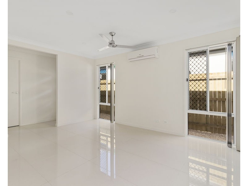 1/299 Whitehill Road, Flinders View QLD 4305