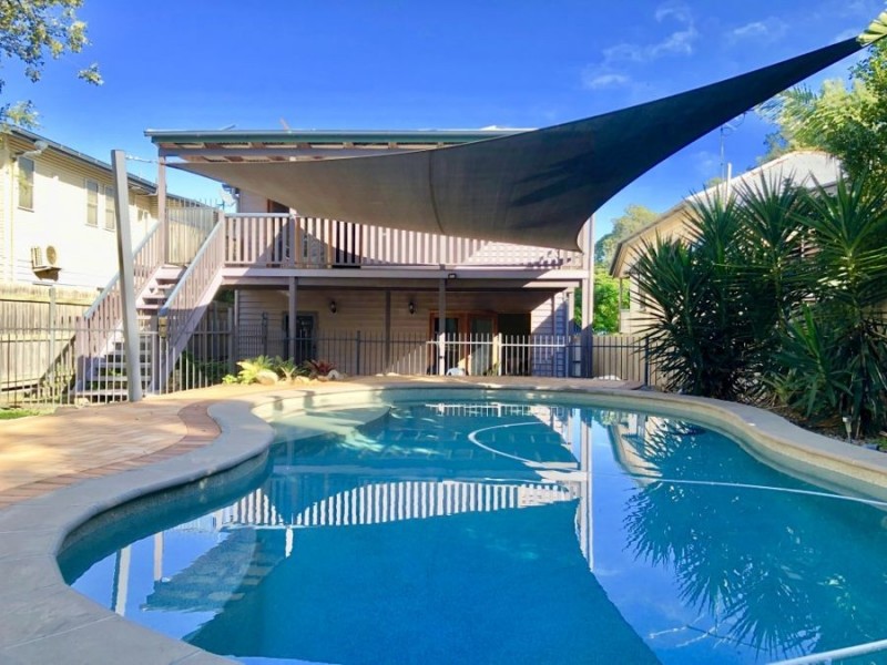 14A Green St, Booval QLD 4304