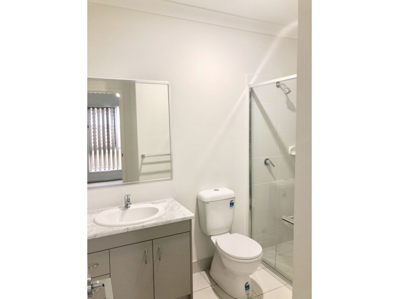 2/23 Opportunity St, Ripley QLD 4306
