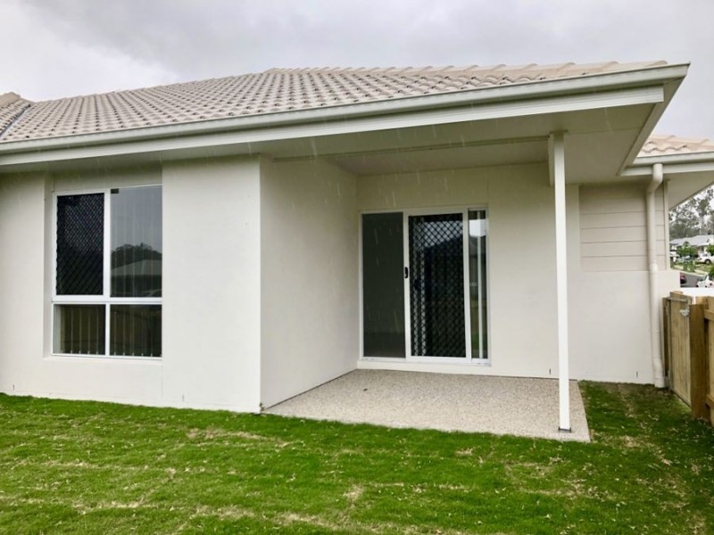 2/23 Opportunity St, Ripley QLD 4306