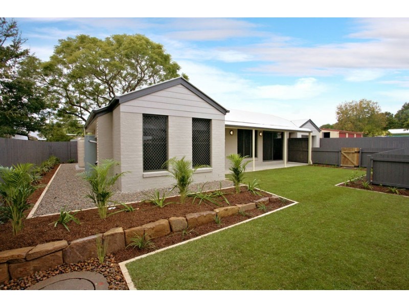 20A Thompson St, Silkstone QLD 4304