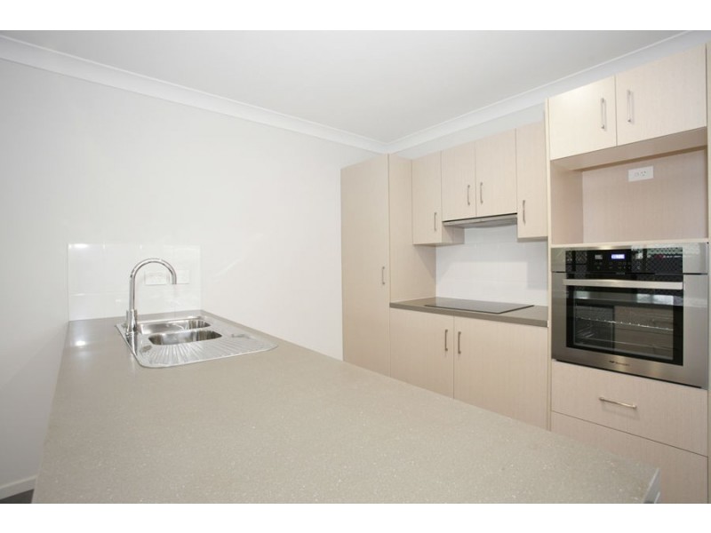 20A Thompson St, Silkstone QLD 4304