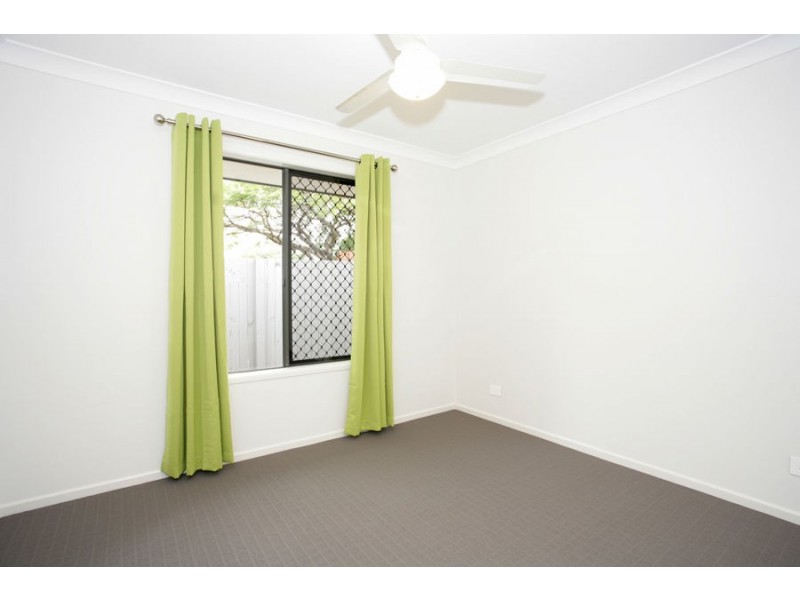 20A Thompson St, Silkstone QLD 4304