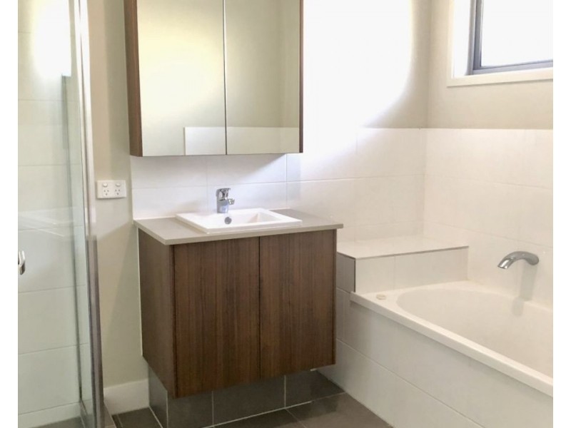 46 Sovereign Drive, Deebing Heights QLD 4306