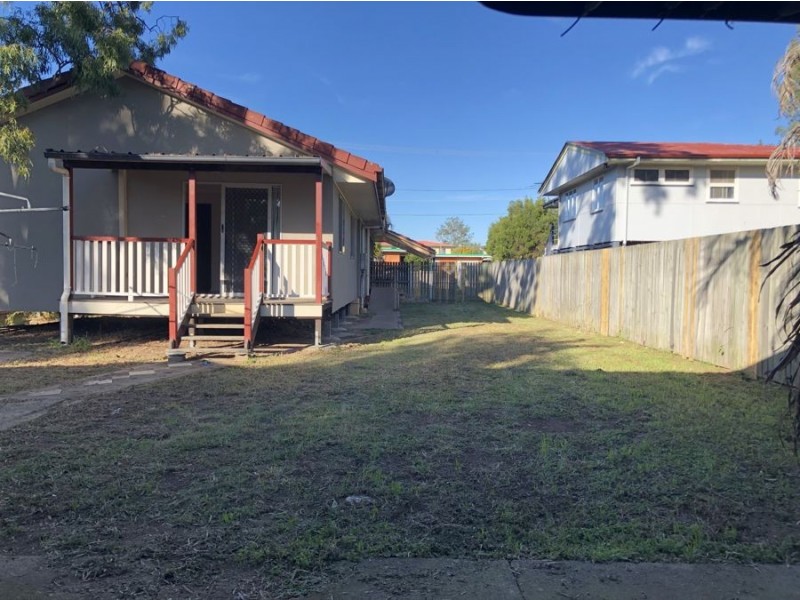 11 Maenporth St, Leichhardt QLD 4305