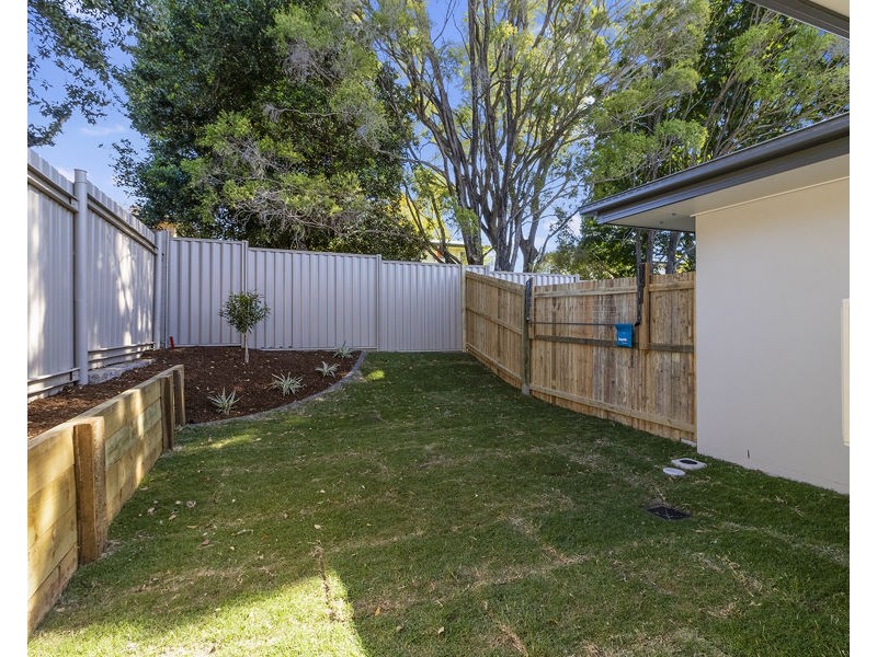 1/301 Whitehill Rd, Flinders View QLD 4305