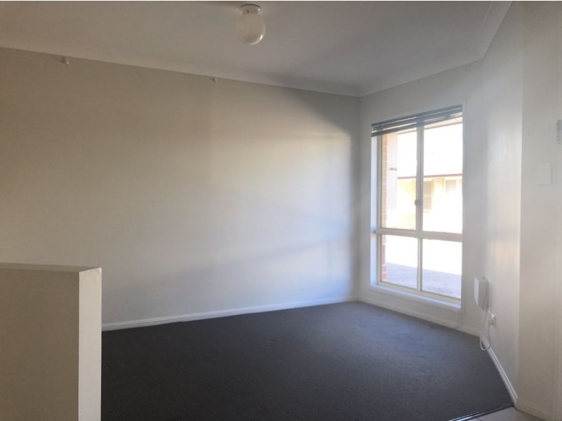 2/316 Redbank Plains Road, Bellbird Park QLD 4300