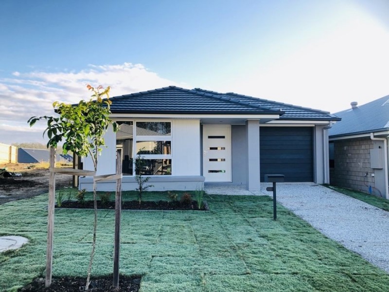 100 Caladenia St, Deebing Heights QLD 4306