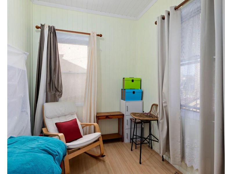 87 Downs Street, North Ipswich QLD 4305