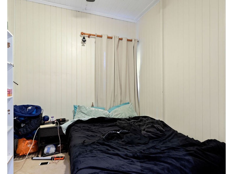 87 Downs Street, North Ipswich QLD 4305