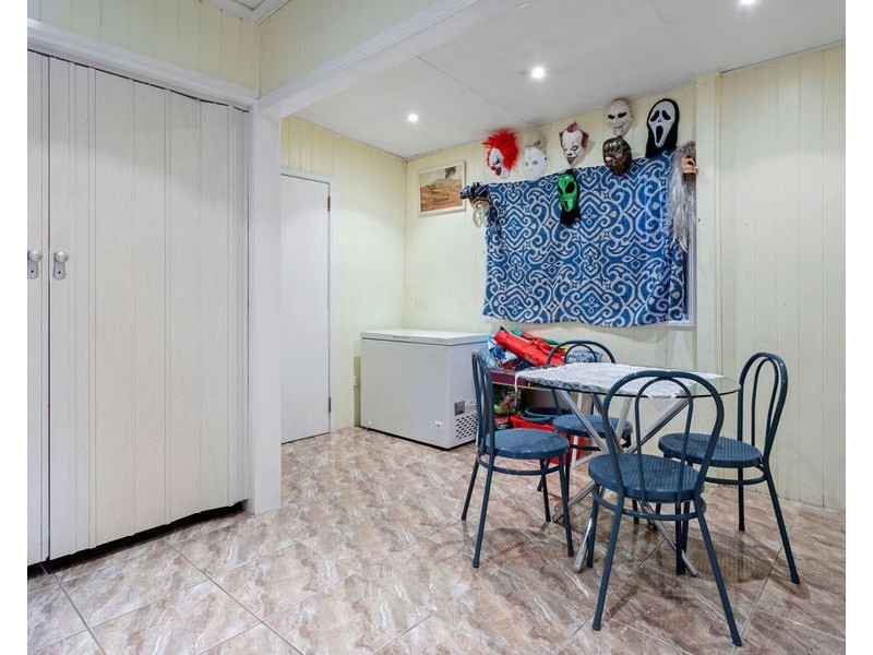 87 Downs Street, North Ipswich QLD 4305