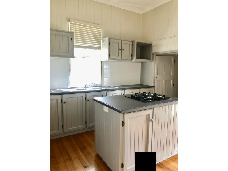 14 Delacy St, North Ipswich QLD 4305