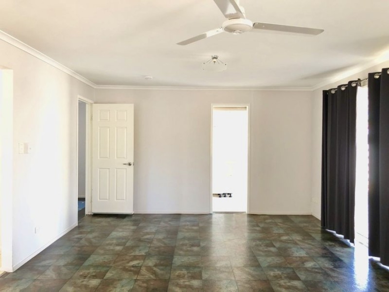 6 Bernadette Crescent, Rosewood QLD 4340