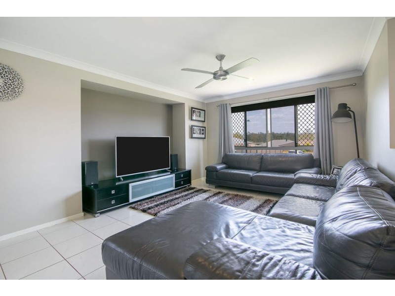 6 Homestead Place, Brassall QLD 4305