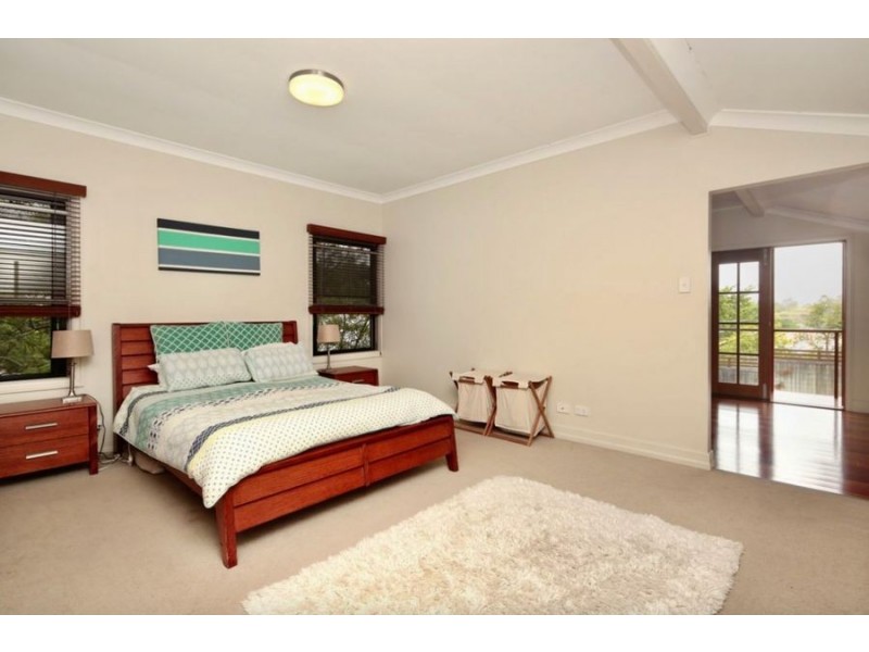 7 Kallara Ave, Ipswich QLD 4305