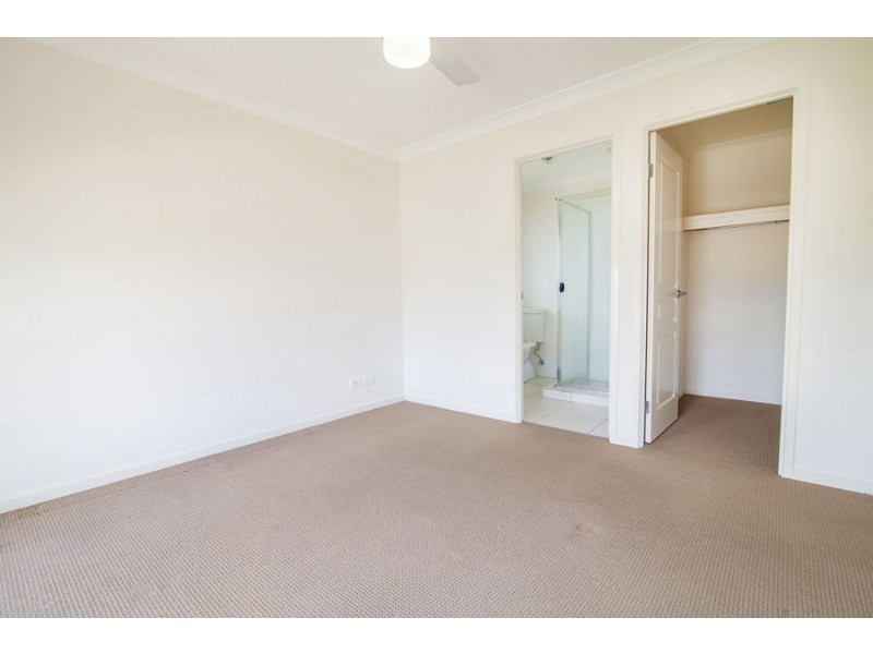 52 Navickas Circuit, Redbank Plains QLD 4301