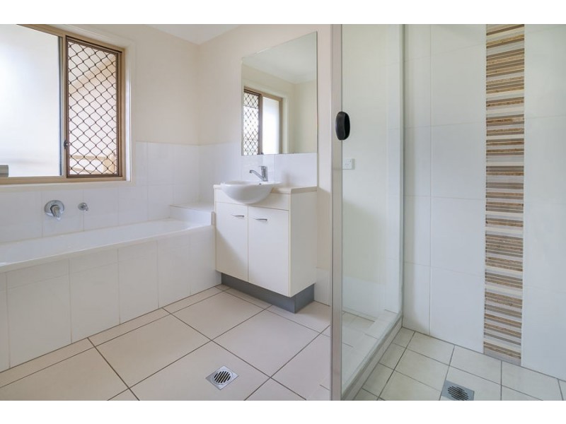 52 Navickas Circuit, Redbank Plains QLD 4301