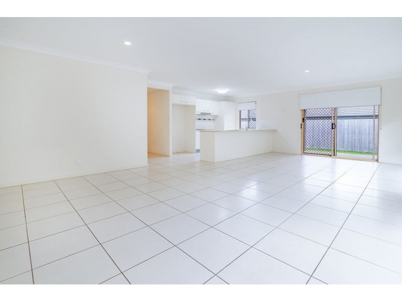 52 Navickas Circuit, Redbank Plains QLD 4301