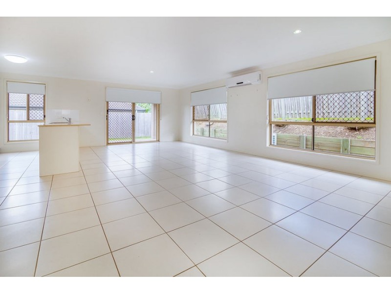 52 Navickas Circuit, Redbank Plains QLD 4301