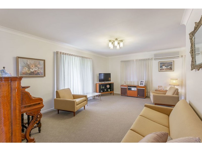 15 Warrawong Street, Eastern Heights QLD 4305