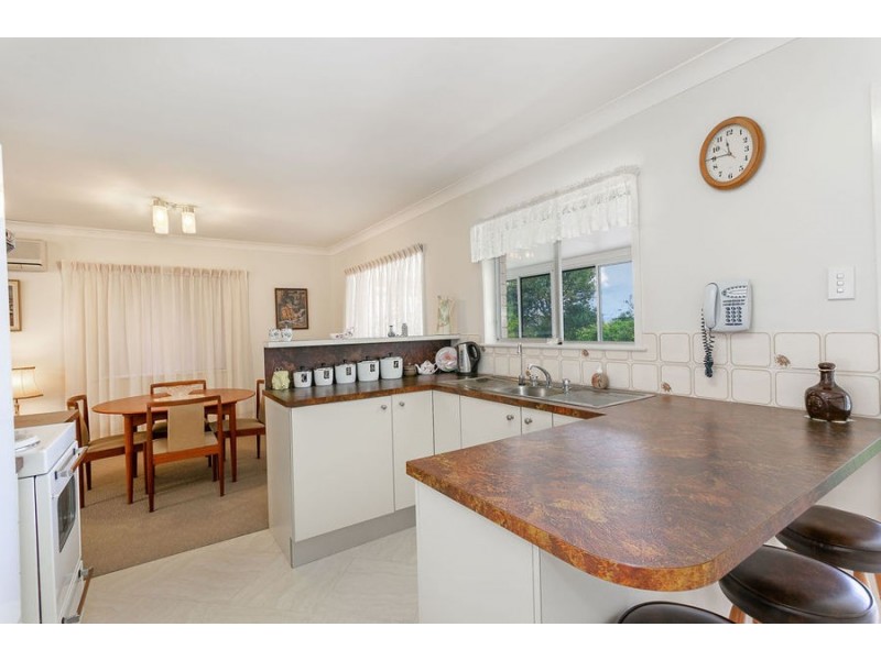 15 Warrawong Street, Eastern Heights QLD 4305