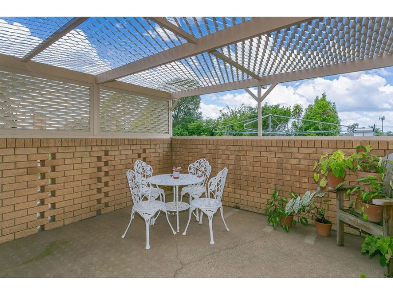 15 Warrawong Street, Eastern Heights QLD 4305