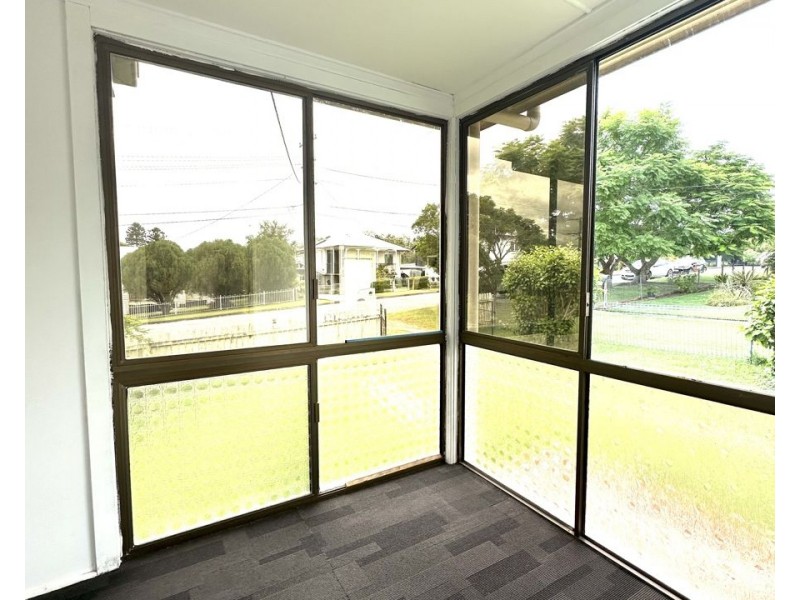 10 Wall Street, Bundamba QLD 4304